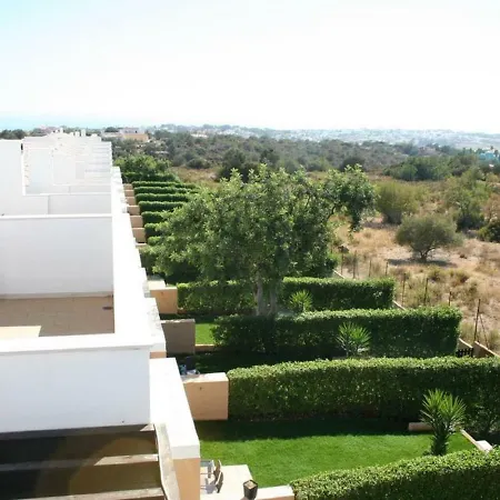 Holiday Ocean View Residences Feriehus Patroves